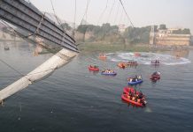 Over 100 people die after India bridge collapse