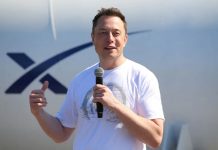 EXCLUSIVE: Elon Musk reached out to EU industry chief to pledge content policing compliance Elon Musk, founder, CEO and lead designer at SpaceX and co-founder of Tesla, speaks at the SpaceX Hyperloop Pod Competition II in Hawthorne, California, U.S., August 27, 2017. REUTERS/Mike Blake